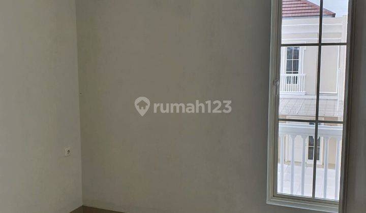 kamar tidur dijual cepaf rumah bu cluster