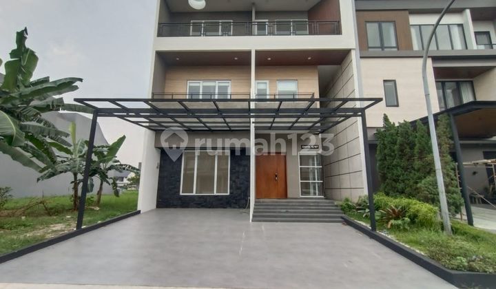 Luxury 3-Story Onyx House in Alam Sutera, Tangerang