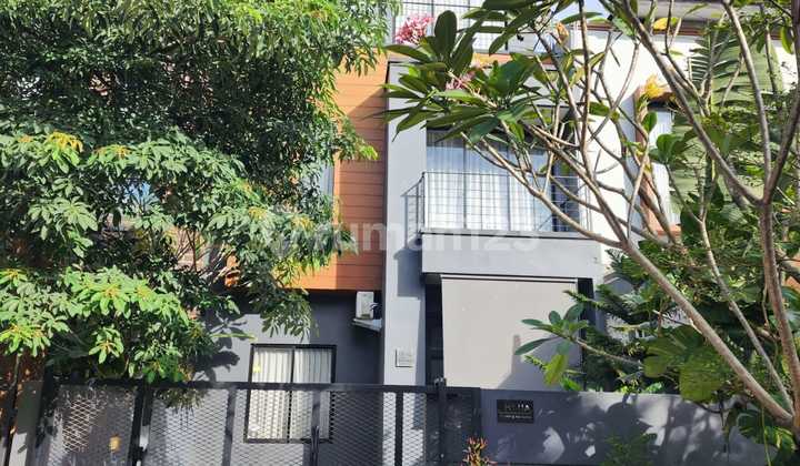 Dijual.cepat Rumah Mewah Kencana Loka Full Furnished Bsd City