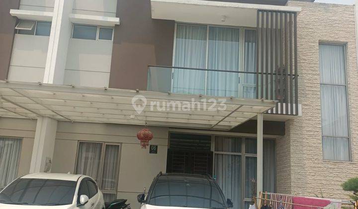 Rumah Cantik Sudah Renovasi 2 Lantai Pik 2 1