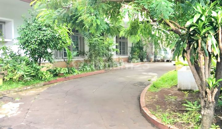 Affordable House, Land Price Only, Ready to Occupy in Senopati Tulodong Area