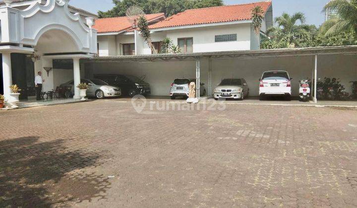 Rumah Siap Huni Di Kemang, Jakarta Selatan 2