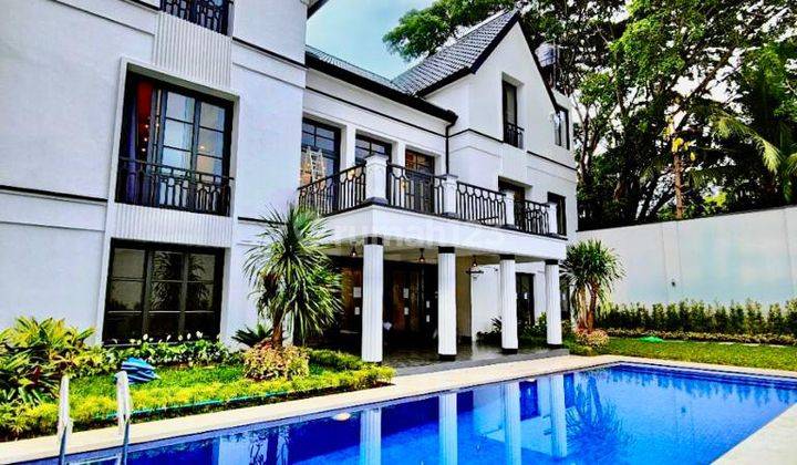 Rumah Baru American Classic 2.5 Lantai Di Kemang, Jakarta Selatan 1