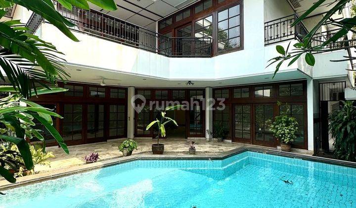 Rumah Disewakan Area Scbd Rumah Asri, Tenang Dan Nyaman 2