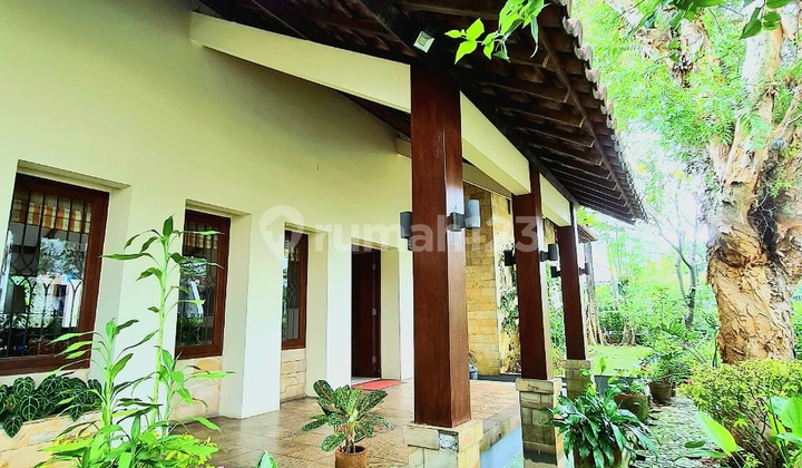 Rumah Asri & Hommy Cipete Lihat Jamin Beli