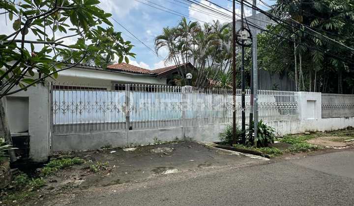 Affordable Kemang Dalam House Super Prime Location Rare Find Wide Road 1