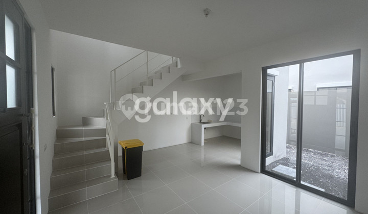 Rumah Amesta Living 2