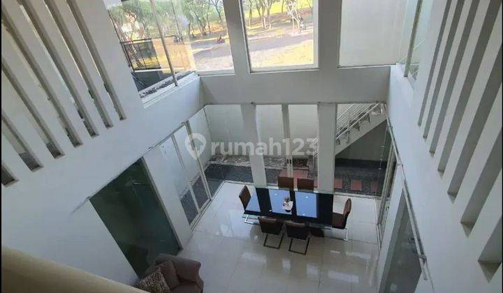 Dijual Rumah Citraland Queenstone Surabaya Barat 2