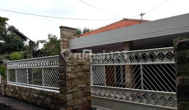 For Sale Gayungsari House Surabaya Near Main Road