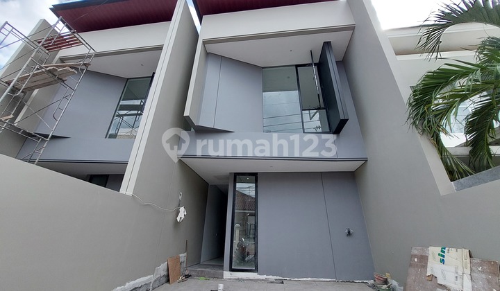 Dijual Rumah Baru Mulyosari Utara Surabaya Gress