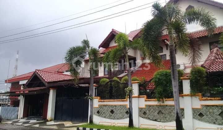 Dijual Rumah Manyar Kartika Surabaya Siap Huni