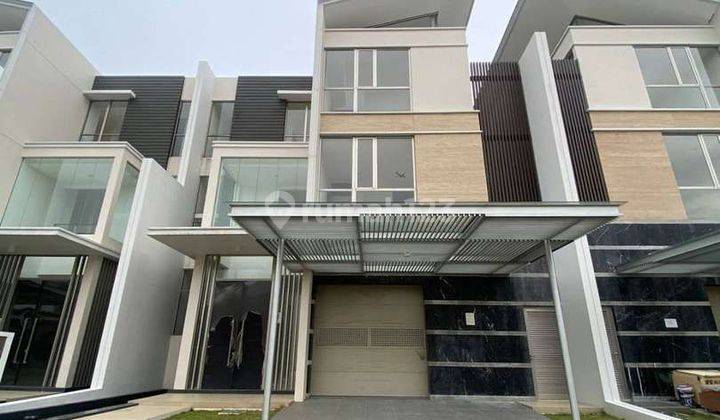 Disewakan cepat rumah mewah The Mozart Signature Golf Island PIK 1