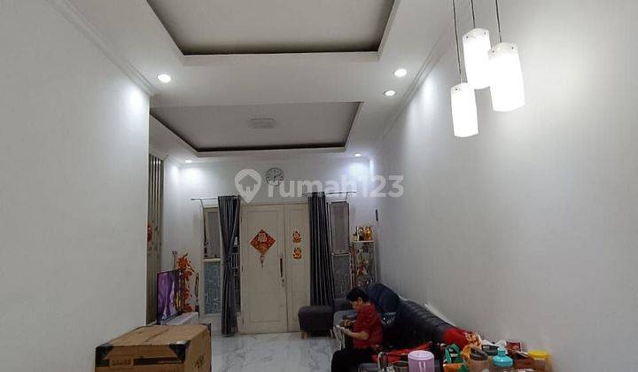 Rumah 2 lantai bagus, siap huni di Citra 5 Jakarta Barat 2