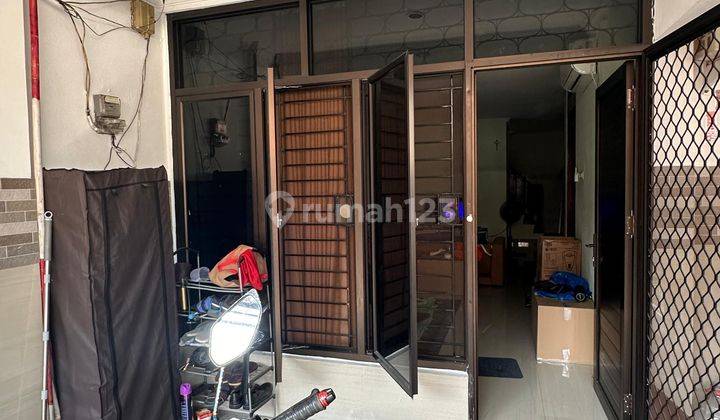 Dijual rumah rapi siap huni di Kosambi Bary Jakarta Barat 2