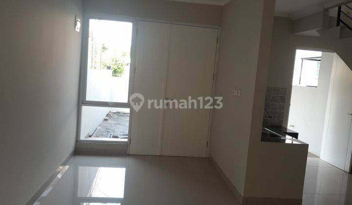 Dijual Rumah Baru Cantik Di Taman Semanan Indah 2