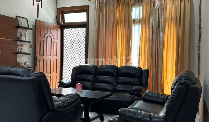 Dijual Cepat Rumah 3 Lantai Siap Huni Di Jelambar Jakarta Barat