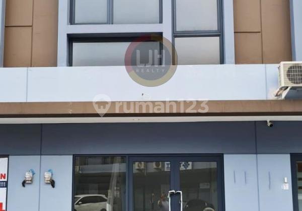 Disewakan Ruko Avenix 2 Lantai di BSD City Dekat Universitas Atmajaya Disewakan Ruko Avenix 2 Lantai di BSD City Dekat Universitas Atmajaya