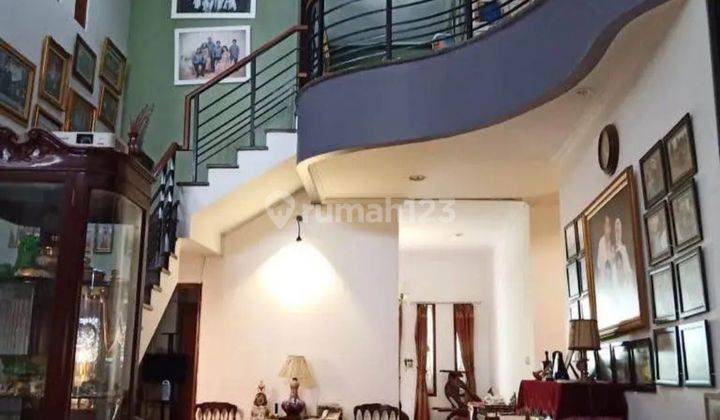 Rumah 2 Lantai Bagus SHM di Karang Tineung, Bandung 2