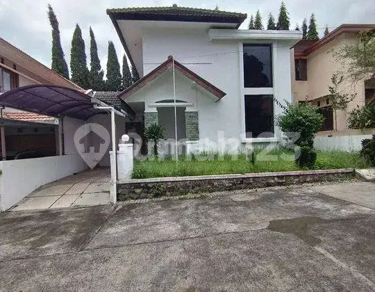 Dijual Rumah Cigadung Raya Barat 1