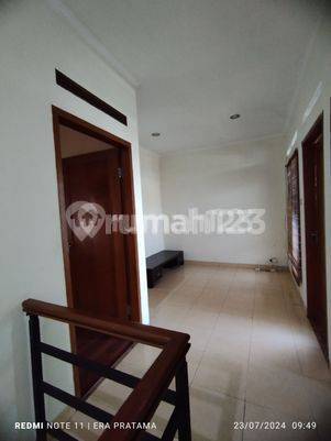 Two-story house in Antapani, Bandung 2