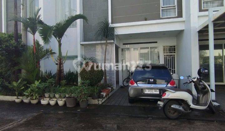 Rumah Minimalis Dekat toll Buah Batu Rumah Minimalis Dekat toll Buah Batu