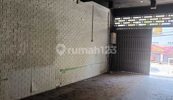 50 METERS FROM RAYA MERR Kedung Asem Shop House East Surabaya 3 Floors Suitable for Office, Clinic, Rural Bank, Etc.