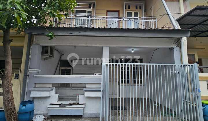 Rumah Rungkut Mapan Surabaya Timur 2 Lantai SHM Terawat Siap Huni Harga BU Rumah Rungkut Mapan Surabaya Timur 2 Lantai SHM Terawat Siap Huni Harga BU