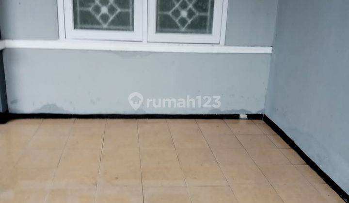 COCOK UNTUK PASANGAN MUDA Rumah Minimalis Siap Huni Griya Pesona Asri Medokan Surabaya Timur 2