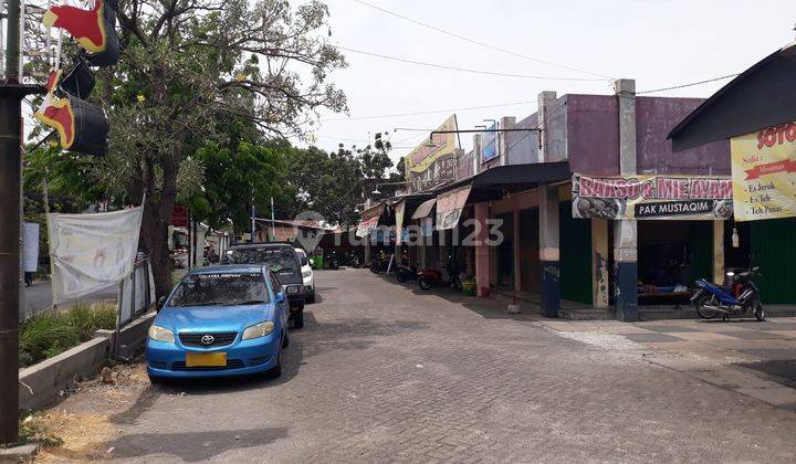 Dekat Gate Masuk Hadap Jalan Raya Ruko Hoek Raya Sedati  Sidoarjo 3