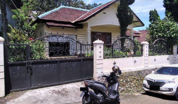 FLASH SALE Villa Trawas Mojokerto Dekat Hutan Pinus NEGO KERAS  1