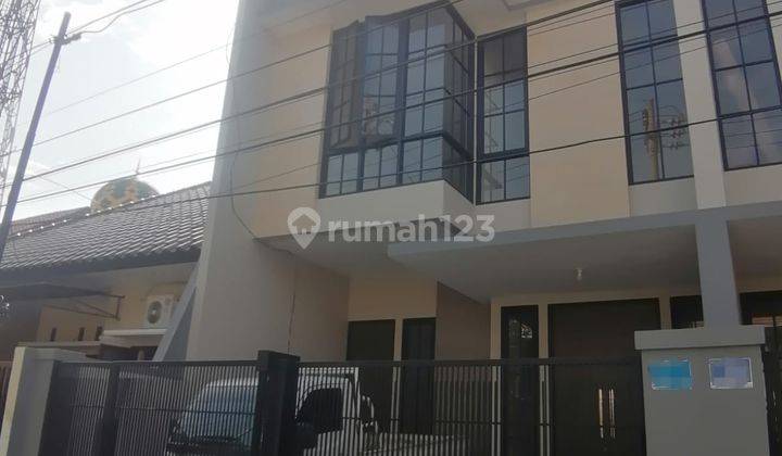 Dekat Unair Rumah Baru Minimalis 2 Lantai Mojoklangru Surabaya 2