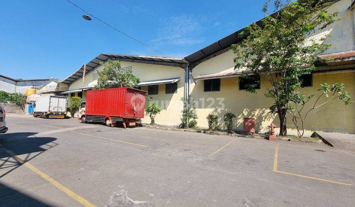 PRIME LOCATION BAGUS TERAWAT Disewakan Gudang Siap Pakai Gedangan Sidoarjo 1944m2 Dkt Tol Waru 1