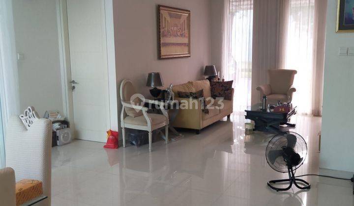 TURUN HARGA Rumah Mininalis 2 Lantai Longbeach Pakuwon City Ciamik Fully Furnished Row Jalan 3 Mobil Ada Clubhouse 2