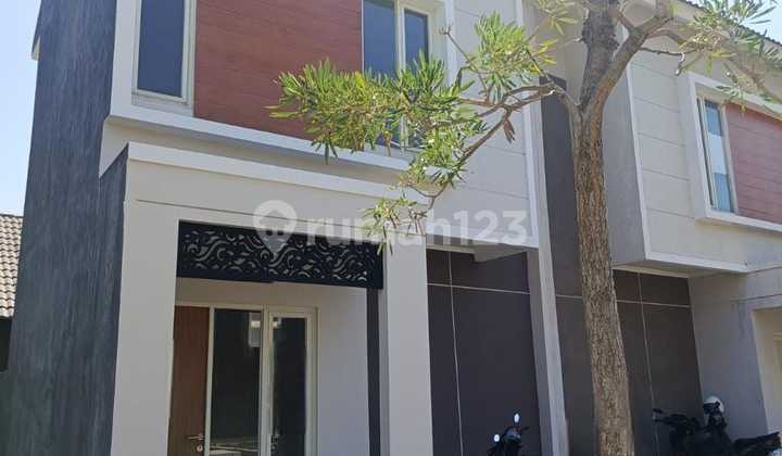 HARUS LAKU BULAN INI Rumah Grand Alexandria Gedangan Sidoarjo SHM 2 Lantai 6x12 Dari Baru Belum Pernah Dihuni 2