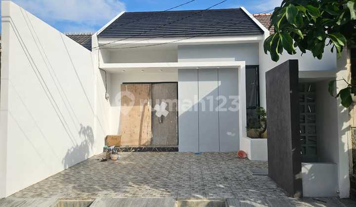 No drama, no ribet. Lokasi strategis, spek ideal, legalitas beres. Baru Gress Rumah Minimalis Wiguna Surabaya Timur