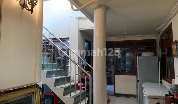 Jemur Andayani Surabaya House 2 Side-by-Side Lots 600m2 Well-Maintained 2 Floors Many Rooms Double Way 2