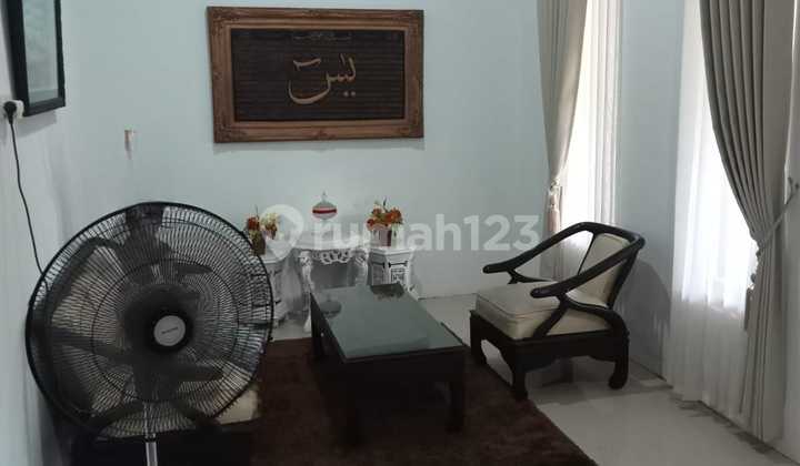 FLASH SALE 1M An Rumah Mutiara Regency Sidoarjo Kota 3Mnt Dr Lippo Mall/Tol 2Lantai Bangunan Baru 2022 FLASH SALE 1M An Rumah Mutiara Regency Sidoarjo Kota 3Mnt Dr Lippo Mall/Tol 2Lantai Bangunan Baru 2022