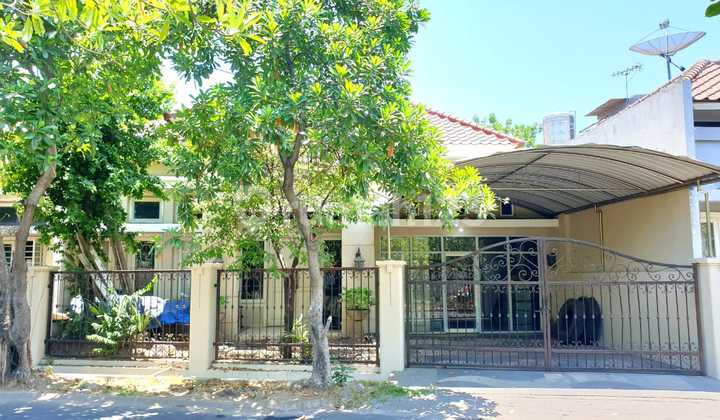 CAN BE USED FOR OFFICE Move-in Ready House Central Park Ahmad Yani Surabaya Freehold Title 314m2 Well-Maintained Behind East Java Regional Police 2