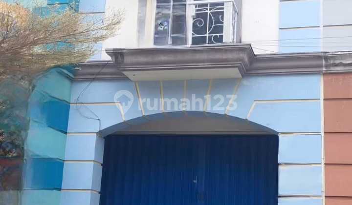 Strategic Commercial Building - Premium Location - Taman Dayu Pandaan Suitable for Clinic, Cafe, Restaurant, Office & Franchise