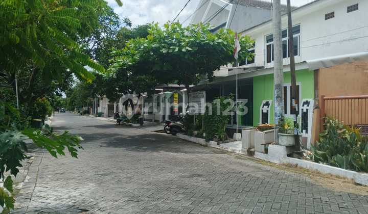 Ready-to-Use Asset with 7 Rooms in Active Rental Zone Rungkut Mejoyo East Surabaya | 24-Hour Environment 2