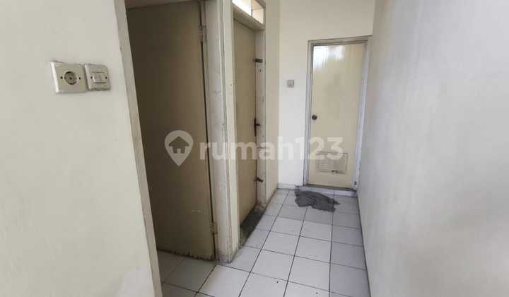 Ready-to-Live House in East Rungkut - 3 Minutes to Merr Main Road, Flood-Free 2