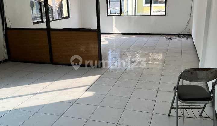 LOWEST PRICE For Rent 3.5-Story Gateway Waru Shop House Ready to Use LOWEST PRICE For Rent 3.5-Story Gateway Waru Shop House Ready to Use