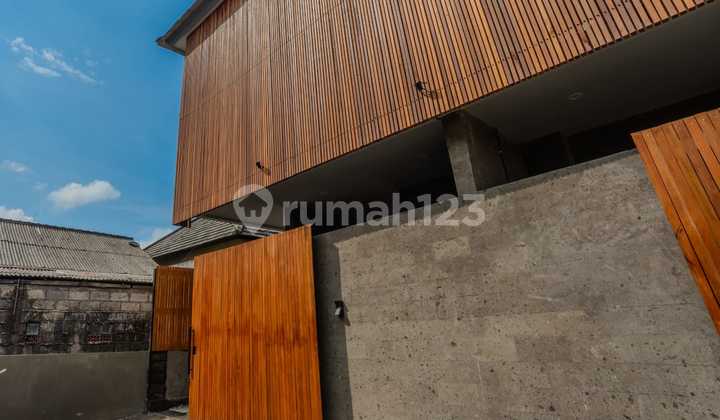 BUY 1 GET 2 Brand New 6BR Villa Raya Padonan Cangu Bali Freehold 2Are Best Location Flash Sale 2