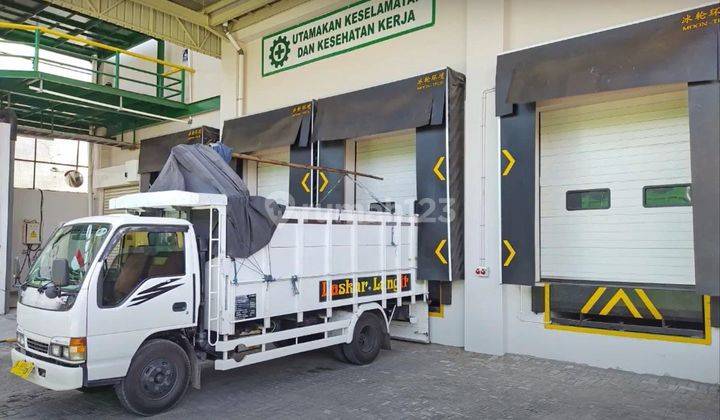 MASIH OPERASIONAL Gudang Cold Storage Tambak Langon Surabaya Luas 5103m2 Siap Cari Cuan 1
