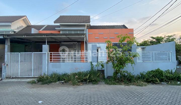 Blukid Residence Il Sidoarjo House, SHM 156m², Hook, 1 floor, Under 700 million All In. Blukid Residence Il Sidoarjo House, SHM 156m², Hook, 1 floor, Under 700 million All In.