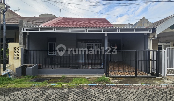 Mepet Raya Merr - Siap Huni Baru Renov Dekat Kampus Upn, Universitas Terbuka & Rs Eka Chandrarini Mepet Raya Merr - Siap Huni Baru Renov Dekat Kampus Upn, Universitas Terbuka & Rs Eka Chandrarini