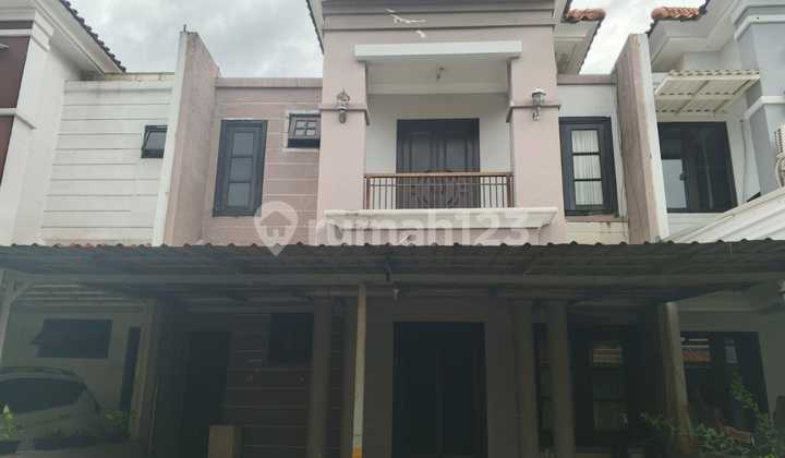 Rumah Dekat Kampus Ubaya - Lokasi Favorit Surabaya Timur