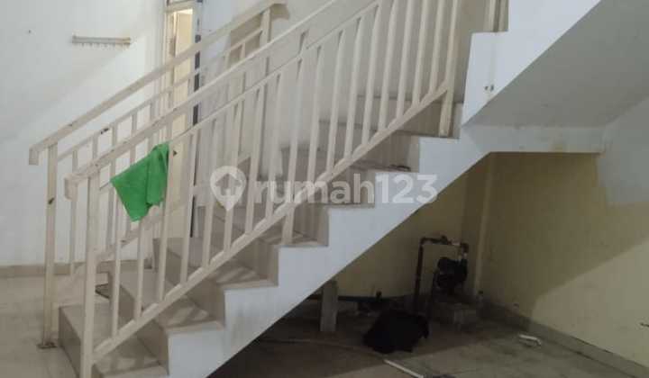 COCOK UTK KLINIK, KANTOR, BANK BPR DLL Disewakan Ruko Raya Jenggolo Sidoarjo Pusat Kota 3 Lantai Murah