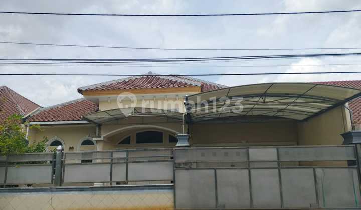 Looking for a Large 1-Story House for Rent in a Premium Location? Wonorejo Permai - Nirwana Executive Rungkut, East Surabaya