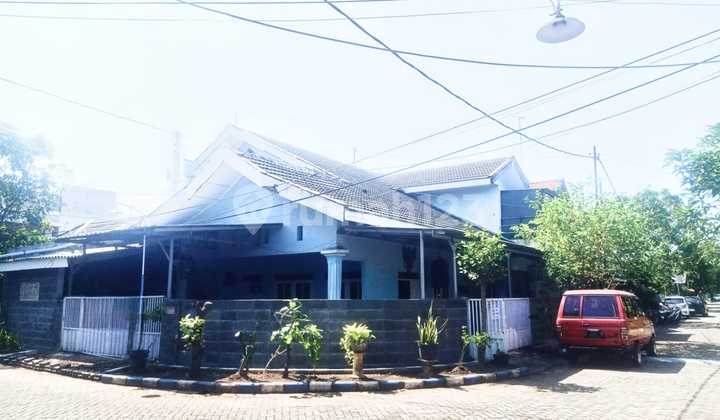 Large Land 285M²! Corner House Rambutan - Quick Access to Toll & Airport Large Land 285M²! Corner House Rambutan - Quick Access to Toll & Airport